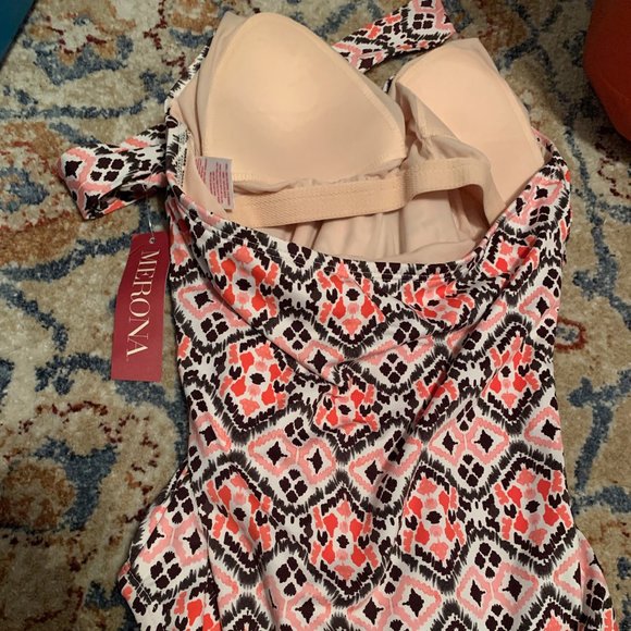 NWT MERONA ONE-PIECE PADDED BRA SWIMSUIT SZ SP - Picture 3 of 5